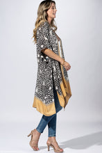 Load image into Gallery viewer, "The Sahara" Kimono
