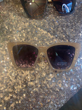 Load image into Gallery viewer, “The San” Sunnies
