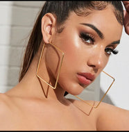 “Party Girl” Earring